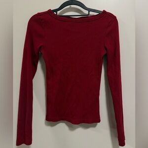 one of them basic target shirts. medium thickness.  xs fit